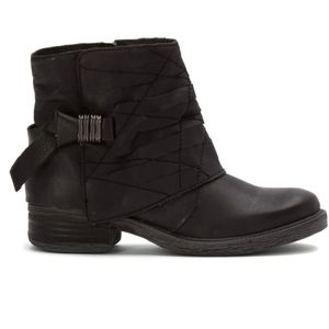 OTBT Custer Boot